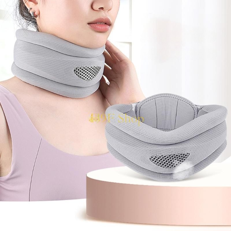 Minerve CERVIFLEX™ portée la nuit pour soulager les cervicales raides au réveil