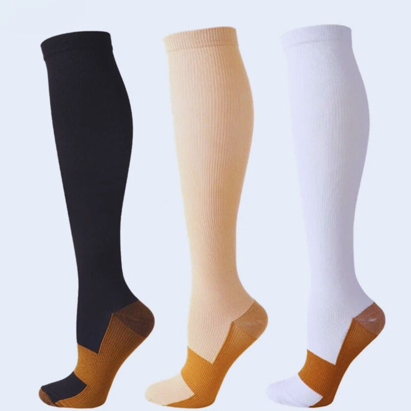 Chaussettes-contention-FLYWELL-confort-pour-long-voyage