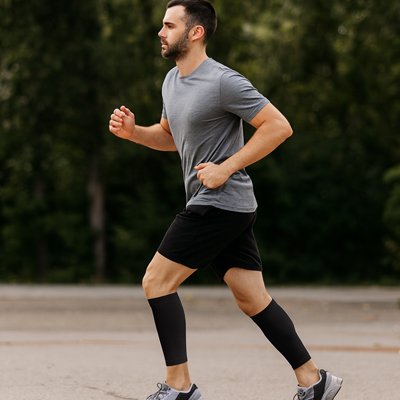 manchon de compression mollet sport recovery qui prévient les blessures