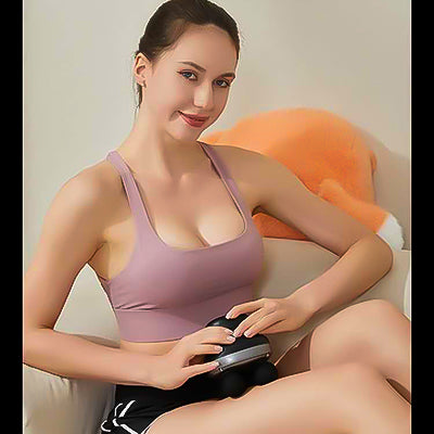 pistolet masseur deepease en action sur les cuisses