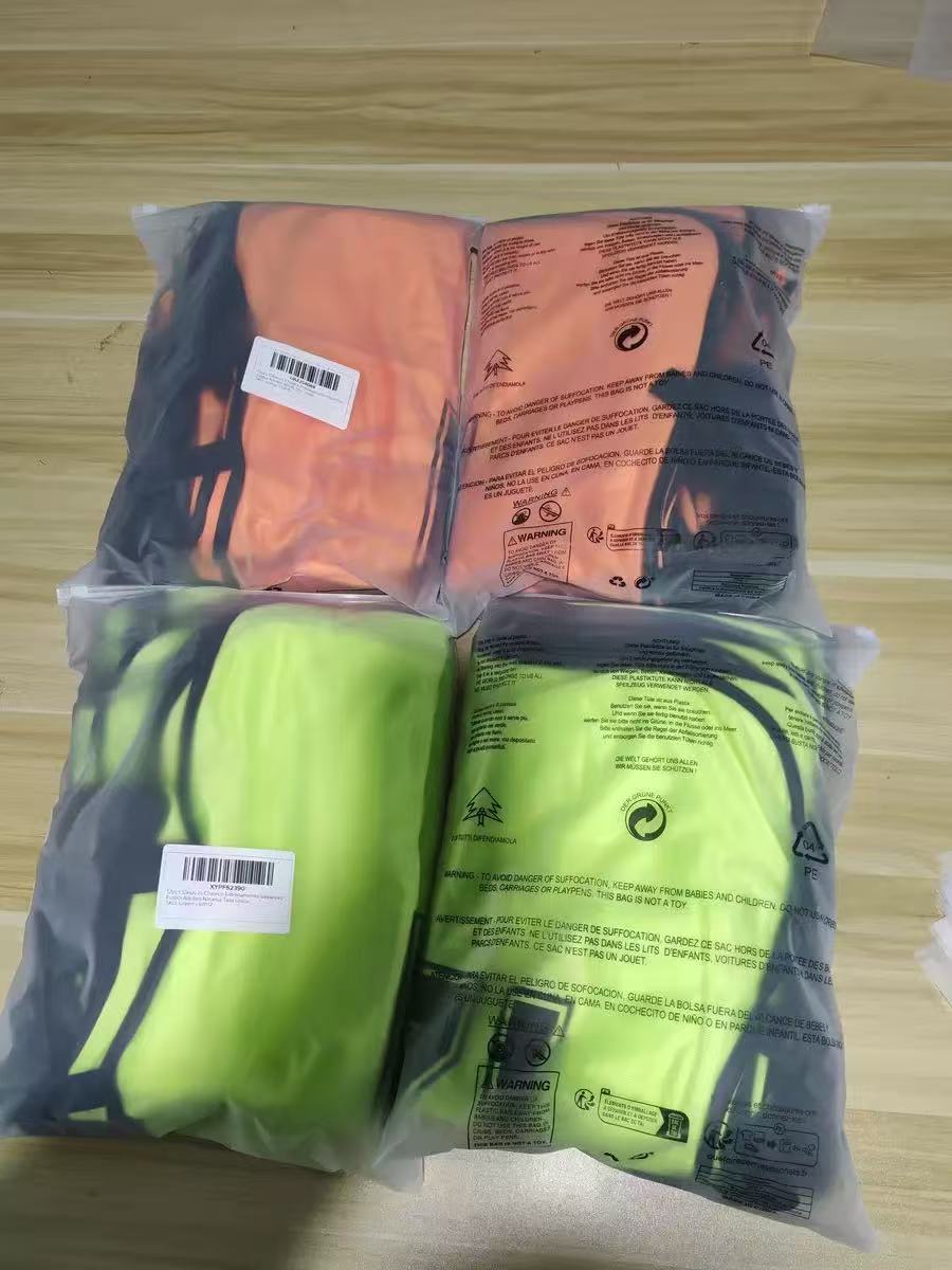 Pack Équipement Groupe Soccer - Football — vue supplementaire running trail prevention